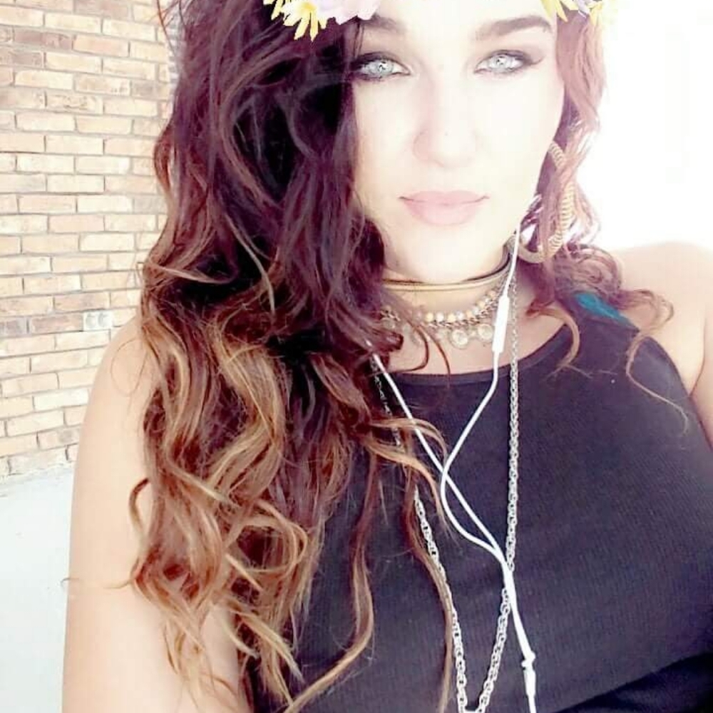 Meet your Posher, Carol